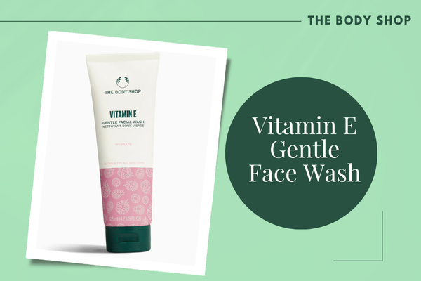 Da dầu nên dùng sữa rửa mặt gì để cải thiện làn da